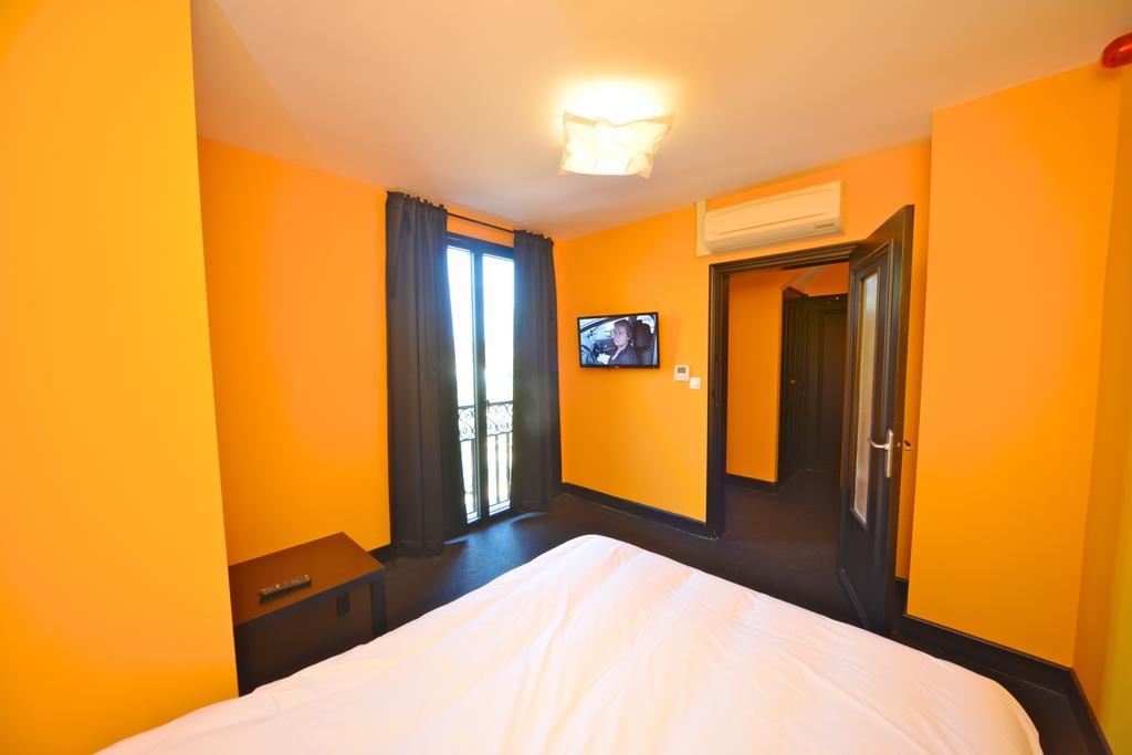 Logis - Hotel Restaurant La Mire วีเยร์ซง ห้อง รูปภาพ