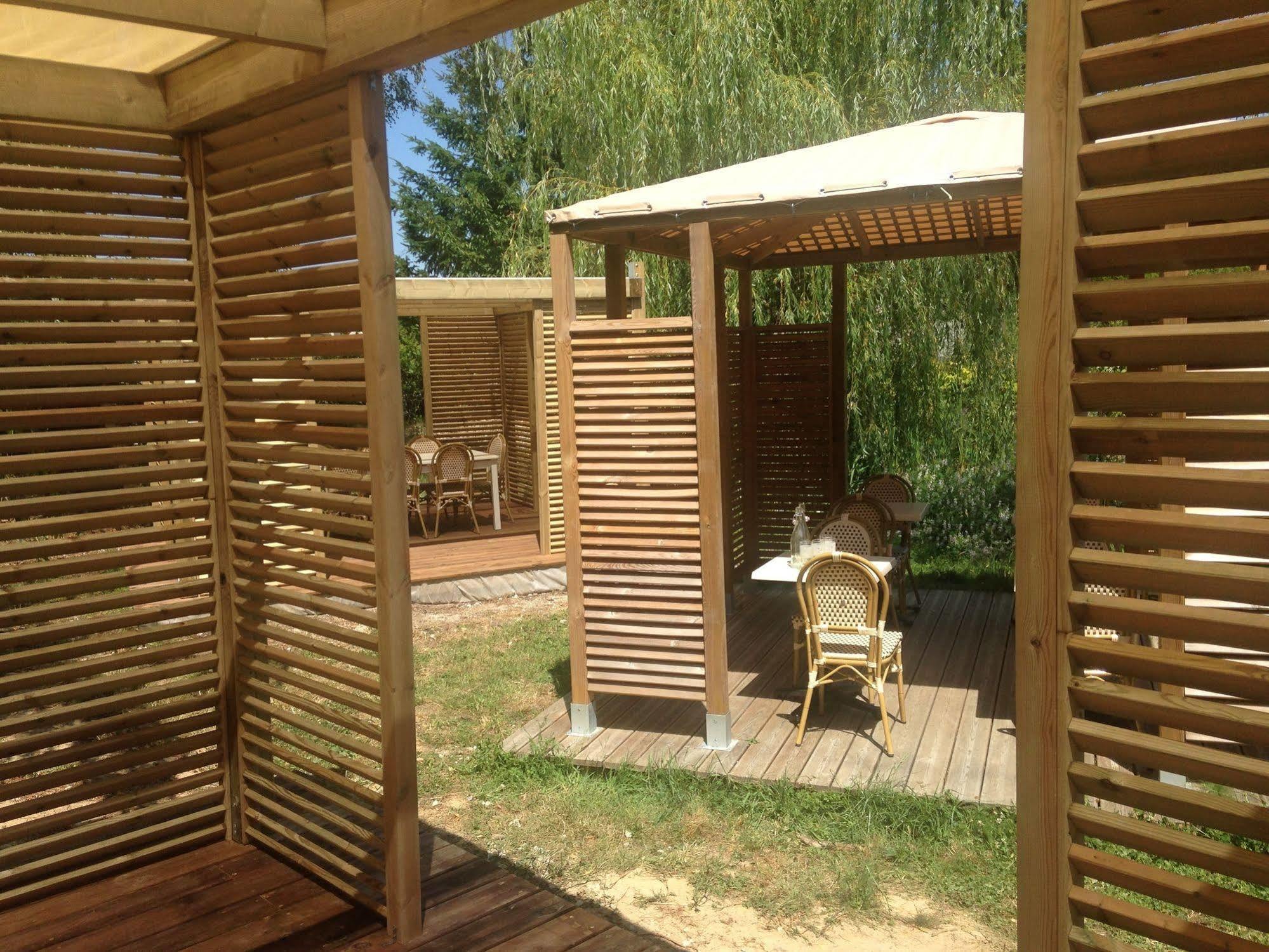 Logis - Hotel Restaurant La Mire วีเยร์ซง ภายนอก รูปภาพ